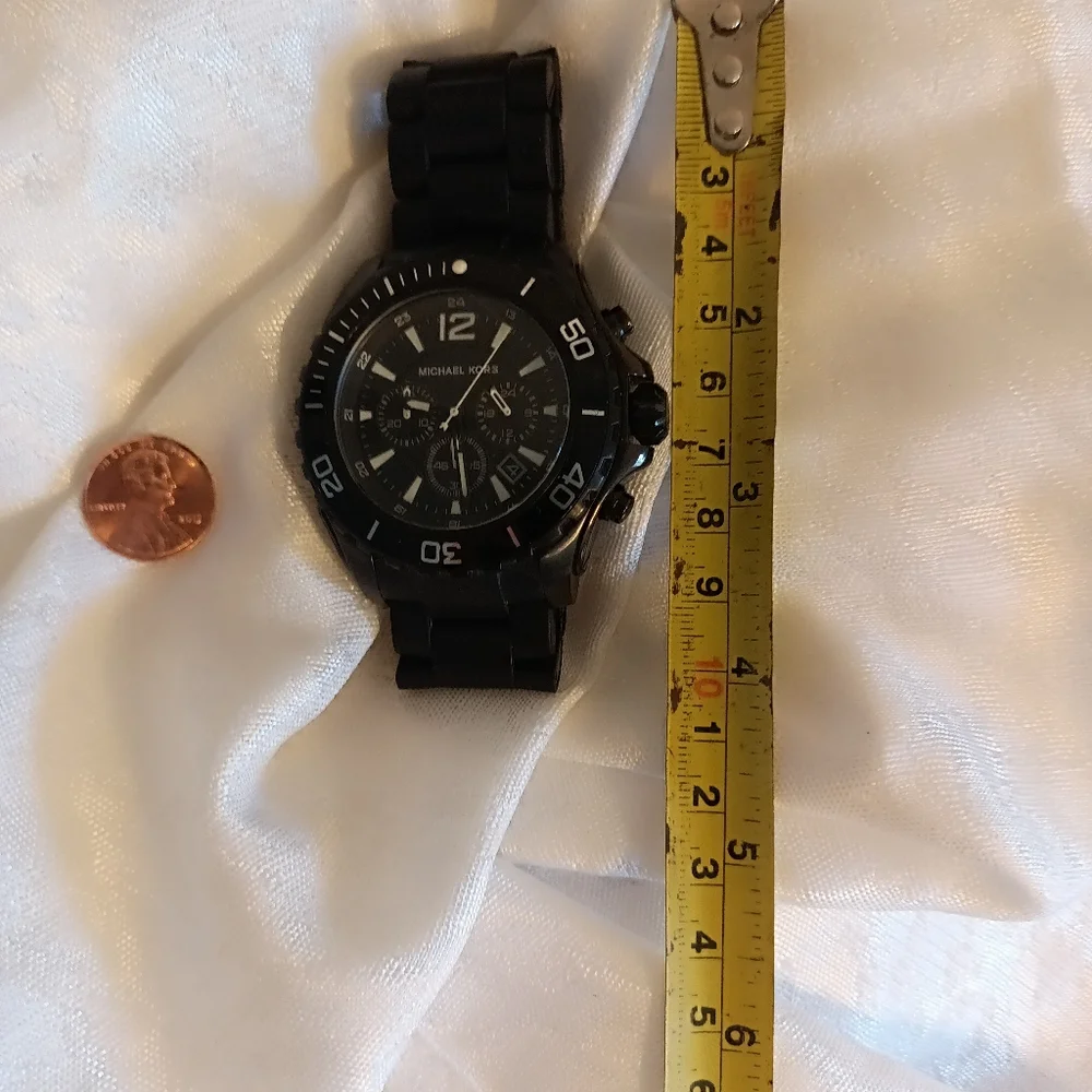 Michael Kors MK8211 black silicone oversized Chronograph men's watch